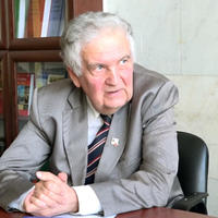 Скончался Владимир Николаевич Малов