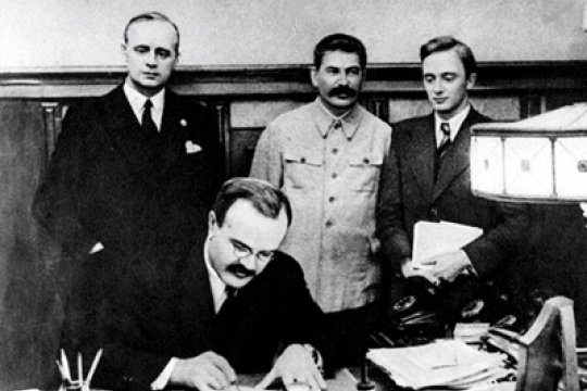 Александр Чубарьян: « У секретных протоколов нет больше тайн».  20 июня 2020 Российская газета