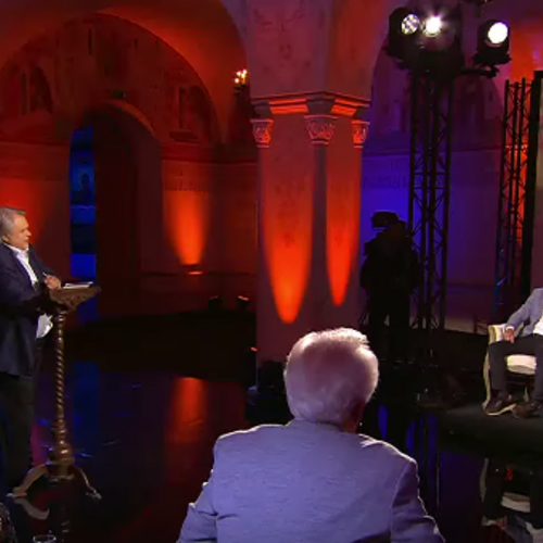 Главный научный сотрудник Института всеобщей истории РАН, доктор исторических наук Александр Юрьевич Петров принял участие в новом выпуске программы «Следы империи» с Аркадием Мамонтовым